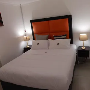 Guest house 18 On Sherlock